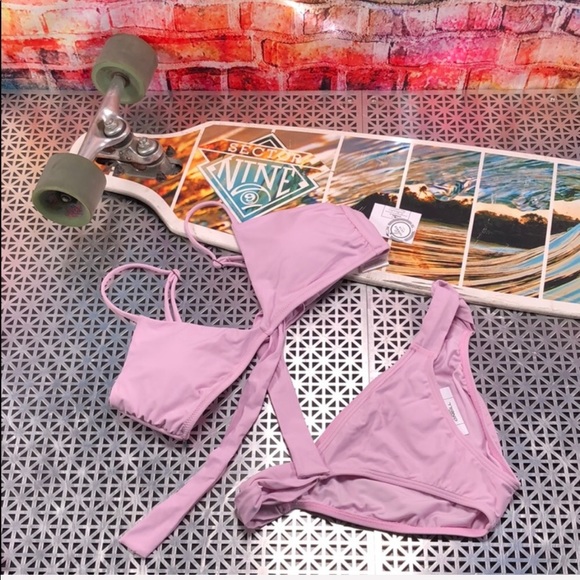 🔥🔥O’NEILL🔥BIKINI SET🔥🔥 - Picture 3 of 8